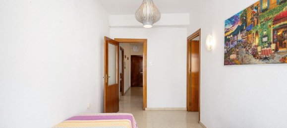 4 bedrooms Apartment in Granada, Spain No. 183212 22