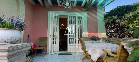 5 rooms Villa in Camaiore, Italy No. 34542 4