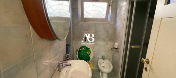 5 rooms Villa in Camaiore, Italy No. 34542 10