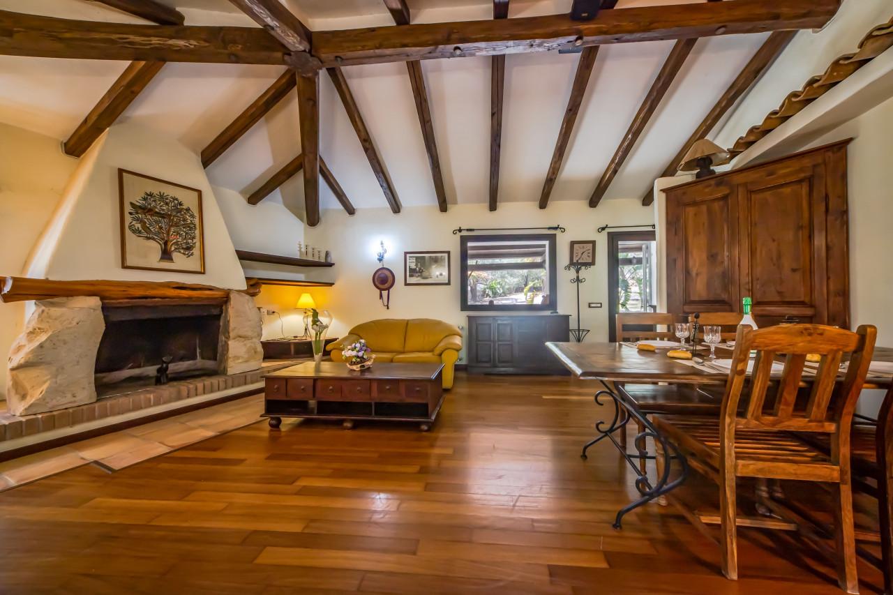 Villa de 4 divisões em Loiri Porto San Paolo, Italy N.º 235123