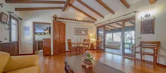 Villa de 4 divisões em Loiri Porto San Paolo, Italy N.º 235123 6