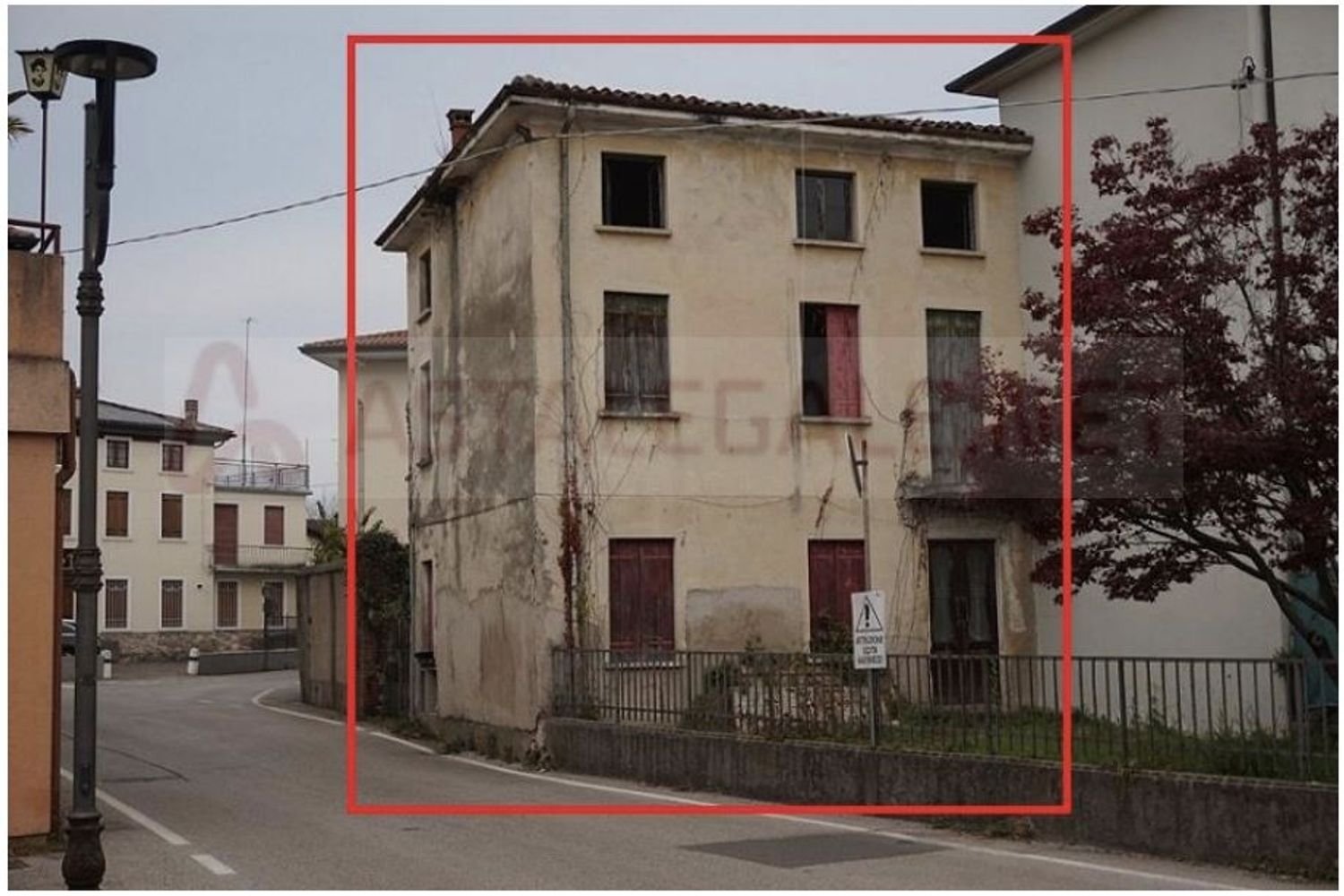 3 rooms House in Marano Vicentino, Italy No. 296435
