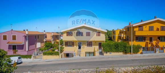 3 bedrooms Villa in Tissi, Italy No. 380104 2