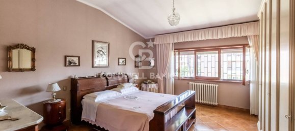 4 bedrooms Villa in Rome, Italy No. 297471 24