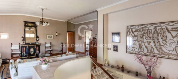 4 bedrooms Villa in Rome, Italy No. 297471 16
