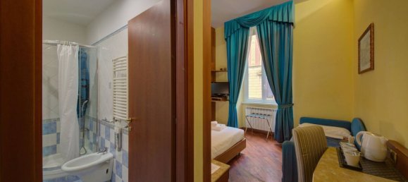 6 rooms Apartment in Rome, Italy No. 219070 5