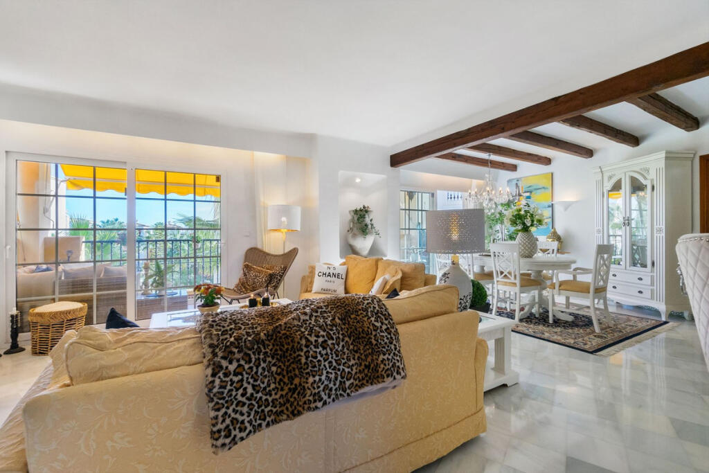 3 bedrooms Apartment in Torrevieja, Spain No. 183782