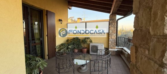 4 bedrooms Villa in Desenzano del Garda, Italy No. 15336 21