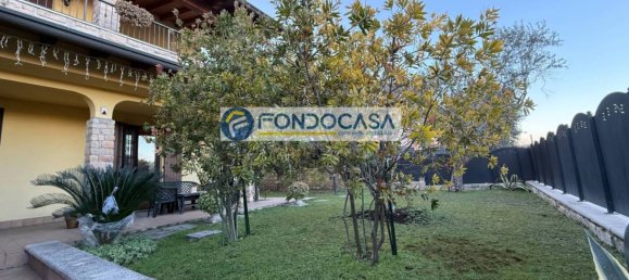 4 bedrooms Villa in Desenzano del Garda, Italy No. 15336 8