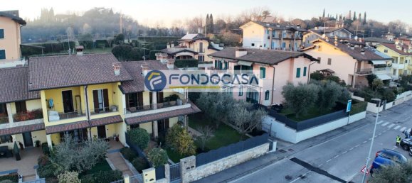 4 bedrooms Villa in Desenzano del Garda, Italy No. 15336 14