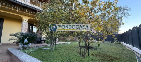 4 bedrooms Villa in Desenzano del Garda, Italy No. 15336 13