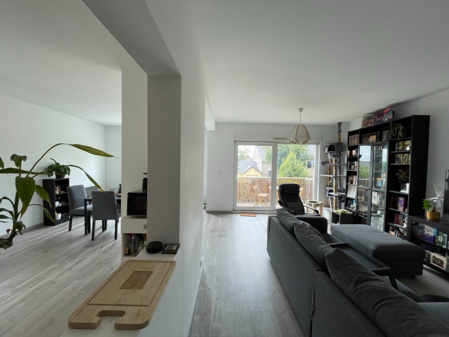 Apartamento de 2 dormitorios en Evrange, France No. 292793