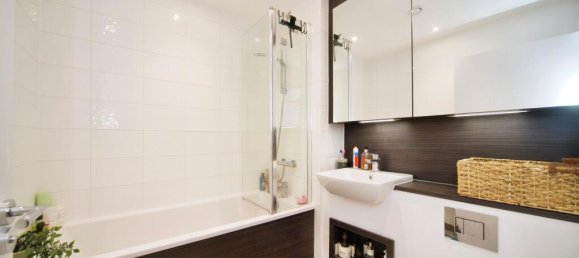 2 bedrooms Maisonette in London, United Kingdom No. 10580 11