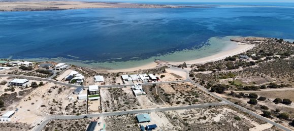 854m² Land in Streaky Bay, Australia No. 445 4
