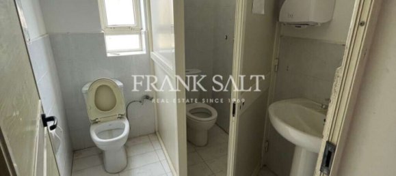  مصنع في Qormi, Malta رقم 13208 11