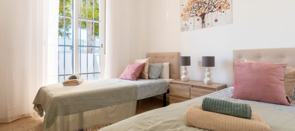 Apartamento de 3 dormitorios en La Duquesa, Spain No. 47241 5