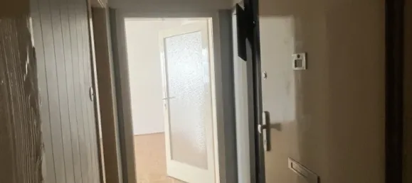 2 rooms Apartment in Favoriten, Austria No. 151871 4