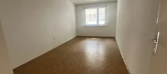 2 rooms Apartment in Favoriten, Austria No. 151871 2