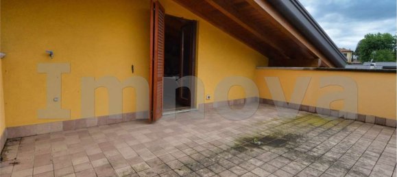 Duplex T4 em Lentate sul Seveso, Italy N.º 364637 20