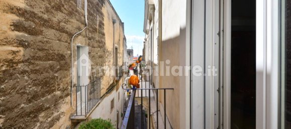 Здание с 5 комнатами в Гротталье, Италия № 86775 23