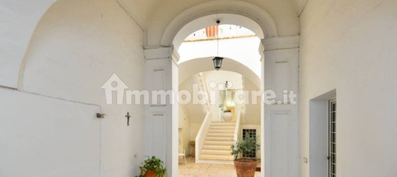 Здание с 5 комнатами в Гротталье, Италия № 86775 5