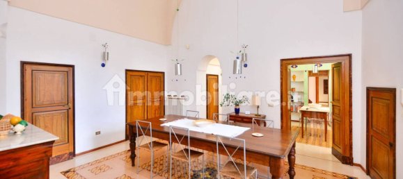 Здание с 5 комнатами в Гротталье, Италия № 86775 30