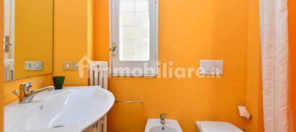 Здание с 5 комнатами в Гротталье, Италия № 86775 19