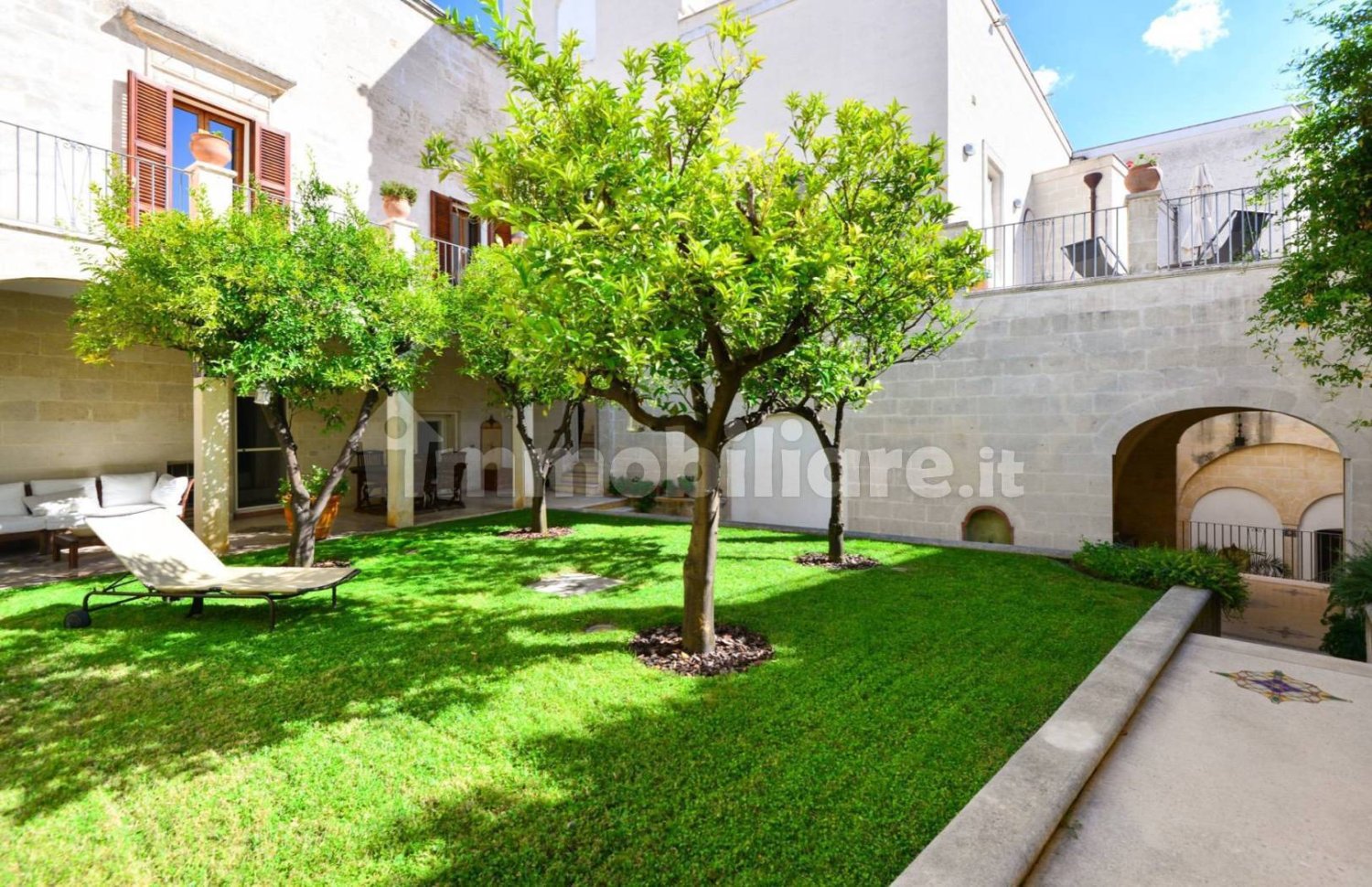 Здание с 5 комнатами в Гротталье, Италия № 86775