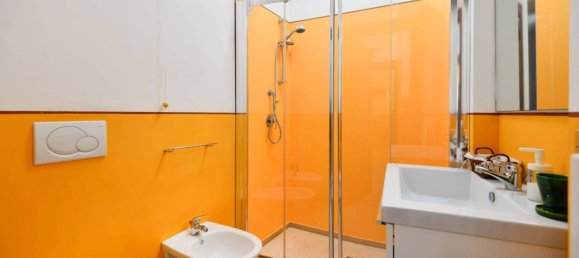 Здание с 5 комнатами в Гротталье, Италия № 86775 22