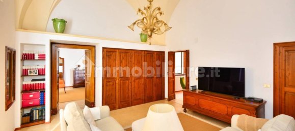 Здание с 5 комнатами в Гротталье, Италия № 86775 25