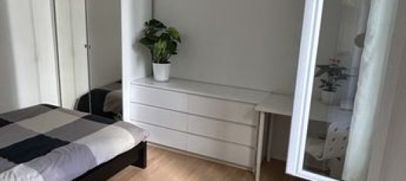 1 bedroom Apartment in Paris, France No. 309917 4