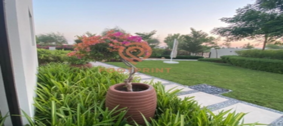 Таунхаус с 4 спальнями в Дубай, ОАЭ № 24704 11