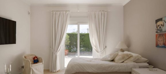 4 bedrooms House in La Quinta, Spain No. 155709 17