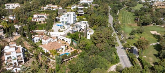 4 bedrooms House in La Quinta, Spain No. 155709 21