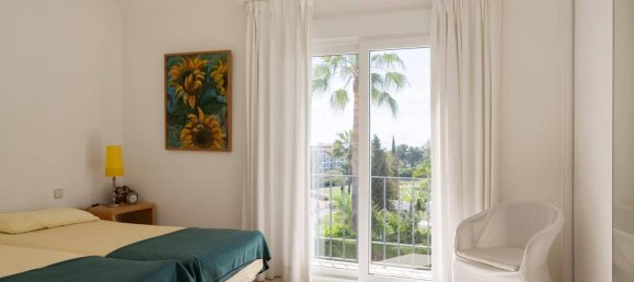 4 bedrooms House in La Quinta, Spain No. 155709 16