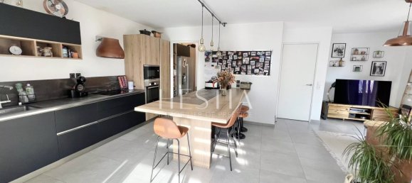 2 bedrooms Apartment in Haute-Savoie, France No. 260728 4