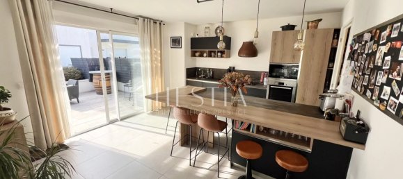 2 bedrooms Apartment in Haute-Savoie, France No. 260728 8