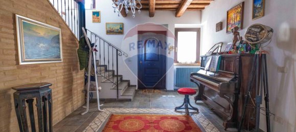 11 rooms House in Cupramontana, Italy No. 6533 2