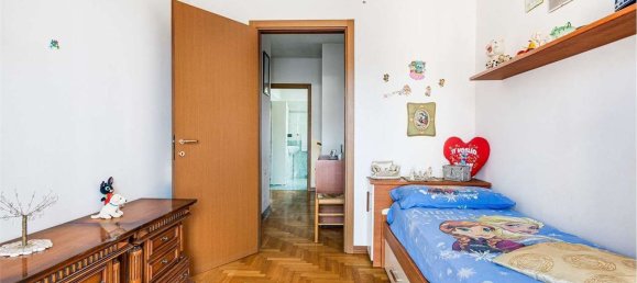 5-Zimmer Haus in Carate Brianza, Italy, Nr. 263427 23