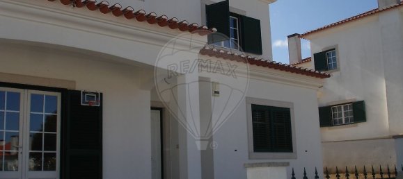 5 bedrooms House in Mafra, Portugal No. 35189 3
