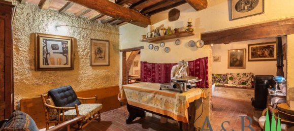 4 bedrooms House in Asciano, Italy No. 57200 28