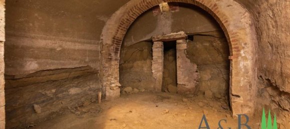 4 bedrooms House in Asciano, Italy No. 57200 47