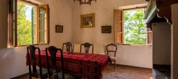 4 bedrooms House in Asciano, Italy No. 57200 32