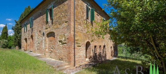 4 bedrooms House in Asciano, Italy No. 57200 17