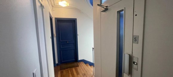 2 rooms Apartment in Paris, France No. 332179 13