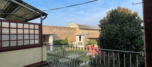 Дом с 5 комнатами в Пьеве дель Каиро, Италия № 24485 5