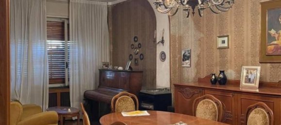 Дом с 5 комнатами в Пьеве дель Каиро, Италия № 24485 3