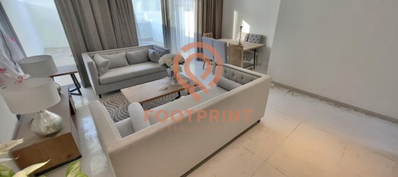 Moradia em banda T3 em Dubai, UAE N.º 24686 6