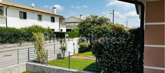 1 bedroom Apartment in Caerano di San Marco, Italy No. 270636 14