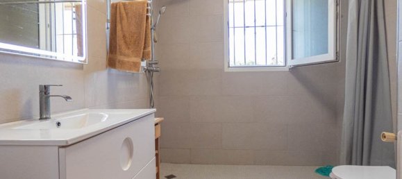 7 bedrooms Villa in San Miguel de Salinas, Spain No. 189245 18